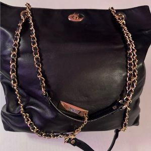 New York Designer DKNY Black Calf Leather Shoulder Bag with Chain Handles